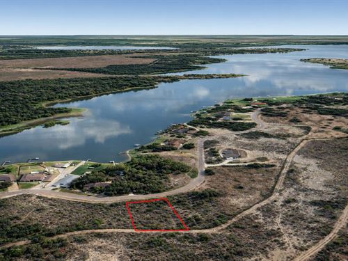 .4 Acre Lakefront on Lake Corpus : Sandia : Jim Wells County : Texas