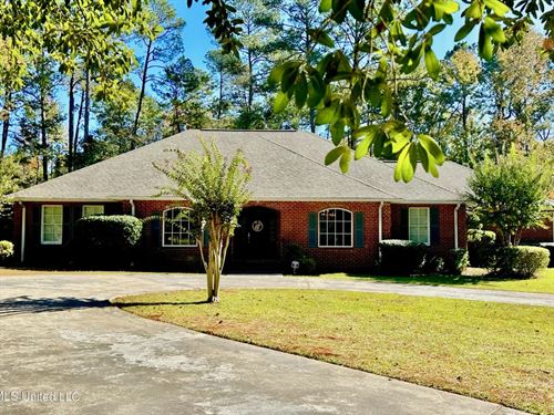 Timeless Traditional Home in Pike : McComb : Pike County : Mississippi