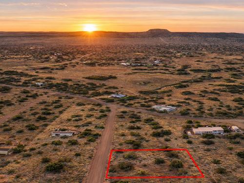.34 Acre Mountain Views, $200/Mo : Concho : Apache County : Arizona