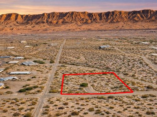 1 Acre Corner Lot, Power, $175/M : Meadview : Mohave County : Arizona