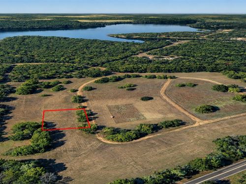 .35 Acre Lakeside Retreat Ready : Mount Vernon : Franklin County : Texas