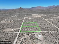Two Adj. Parcels Totaling 4.56 Acre : Yucca : Mohave County : Arizona