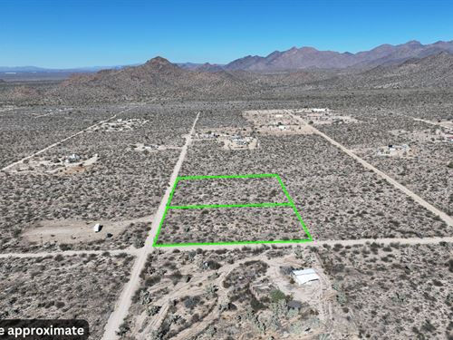 Two Adj. Parcels Totaling 4.56 Acre : Yucca : Mohave County : Arizona