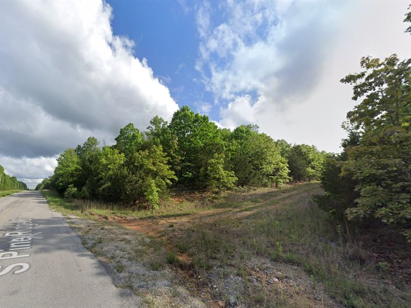 Land Near Town & Lake : Horseshoe Bend : Izard County : Arkansas