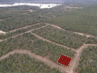 Corner Lot in Chipley : Chipley : Washington County : Florida