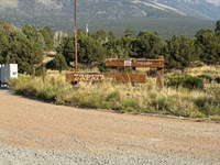 Build Where The Stars Meet The Peak : Mosca : Alamosa County : Colorado