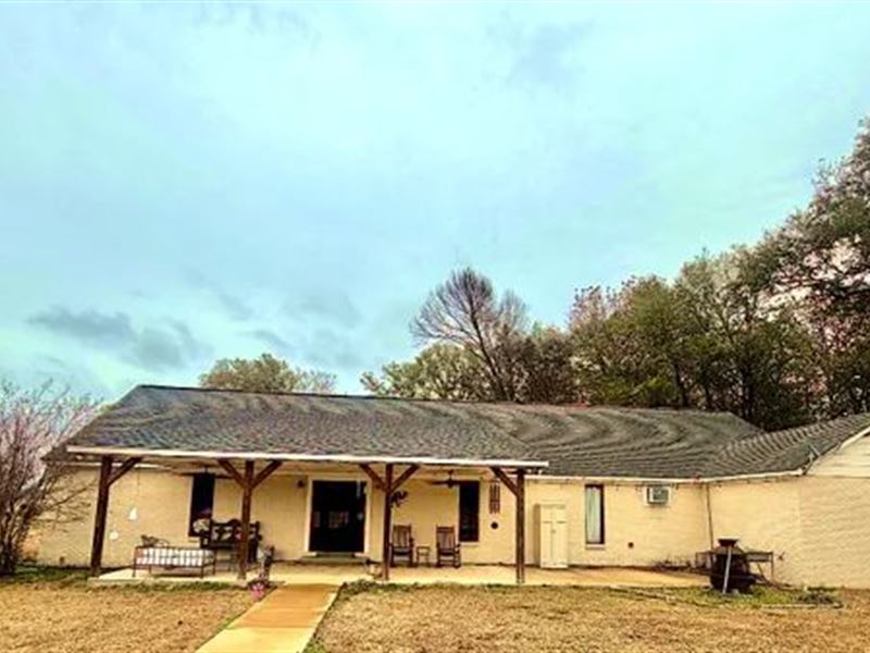 11.7 Acres with a Home at 11404 Tip : Charleston : Tallahatchie County : Mississippi