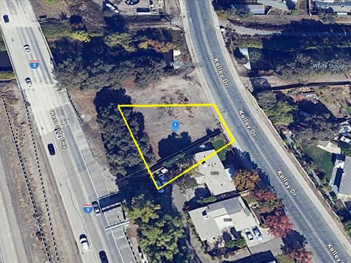 Well-Positioned City Lot : Stockton : San Joaquin County : California