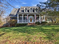 Custom Home in Country Club Area : West Plains : Howell County : Missouri