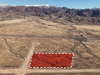 Desert Land with Views : Lovelock : Pershing County : Nevada