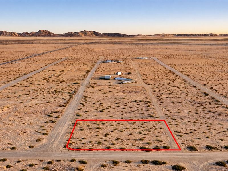 1.0 Acre Desert Parcel : Dateland : Yuma County : Arizona
