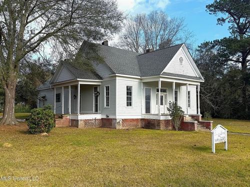 Historic 1904 Home For Sale in Tyl : Tylertown : Walthall County : Mississippi