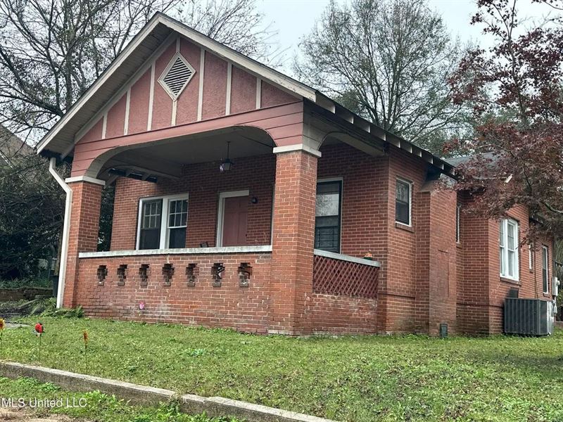 Brick Home Investment for Income : McComb : Pike County : Mississippi
