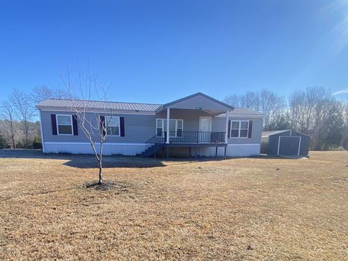 4Br Home for Sale in Morris Chapel : Morris Chapel : Hardin County : Tennessee