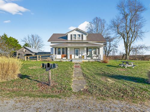 Home & 1.81+/- Acres : Jamestown : Fentress County : Tennessee