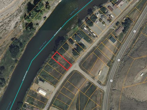 Salmon River Riverfront Lot : Salmon : Lemhi County : Idaho