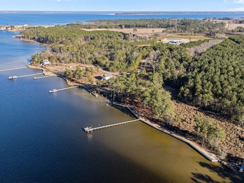 Waterfront Acreage Below Tax Value : Belhaven : Beaufort County : North Carolina