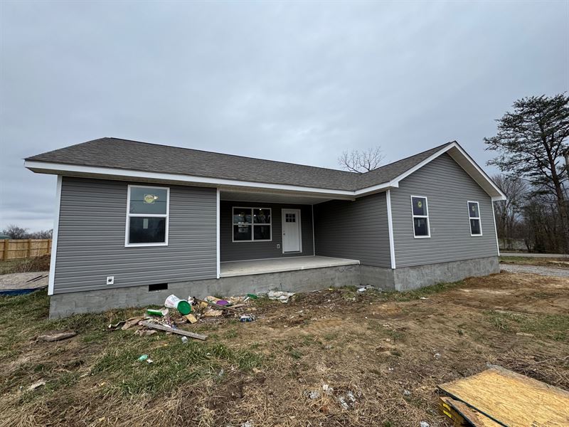 New Construction & 1.73+/- Ac : Clarkrange : Fentress County : Tennessee