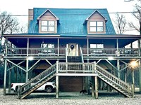 Lake House on Desoto Lake in Coahom : Alligator : Coahoma County : Mississippi