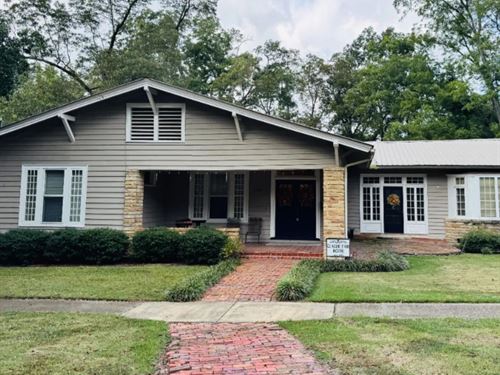 Home in Winston County at 645 South : Louisville : Winston County : Mississippi