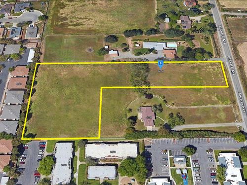 Space to Build, Minutes to Town : Marysville : Yuba County : California