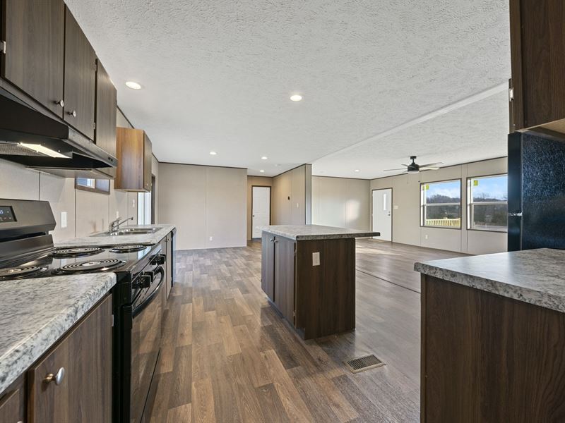 175 Glover Hills Lane, Glasgow, KY : Glasgow : Barren County : Kentucky