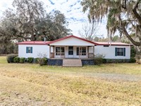 Set On 6 Acres Of Unrestricted Land : Lake City : Columbia County : Florida