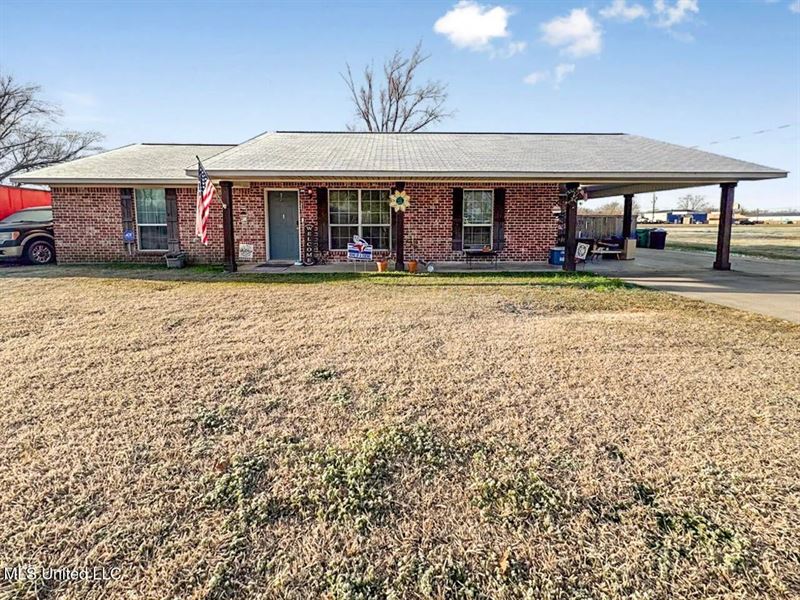 107 Ashley Lane Home for Sale in Vi : Vidalia : Concordia Parish : Louisiana