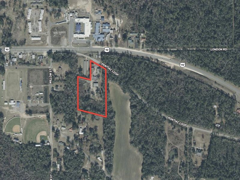 4,800 SF Industrial Compound : Cottondale : Jackson County : Florida
