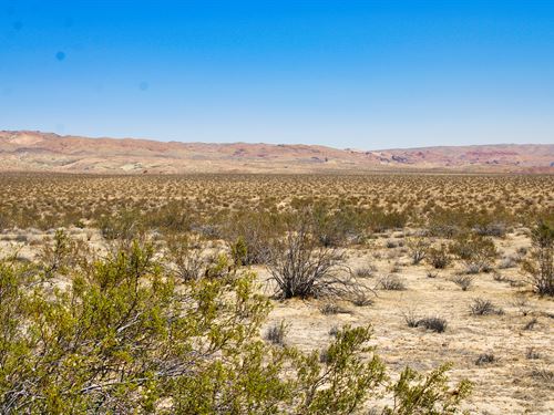 Rainbow Canyon Little Ditty : Barstow : San Bernardino County : California