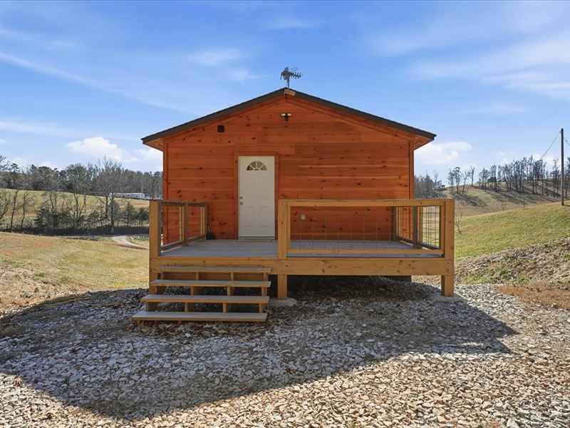 2023 Tiny Home on 2.25 Acres : New Tazewell : Claiborne County : Tennessee