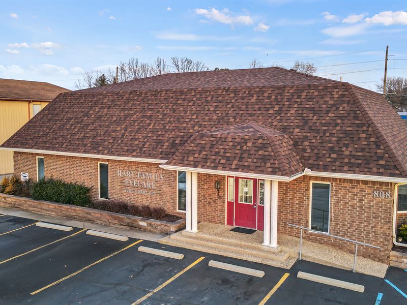 Medical Office with Great Location : West Plains : Howell County : Missouri