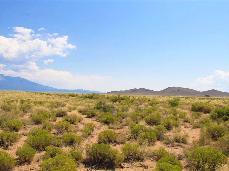 Your Ultimate Outdoor Escape in CO : Blanca : Costilla County : Colorado