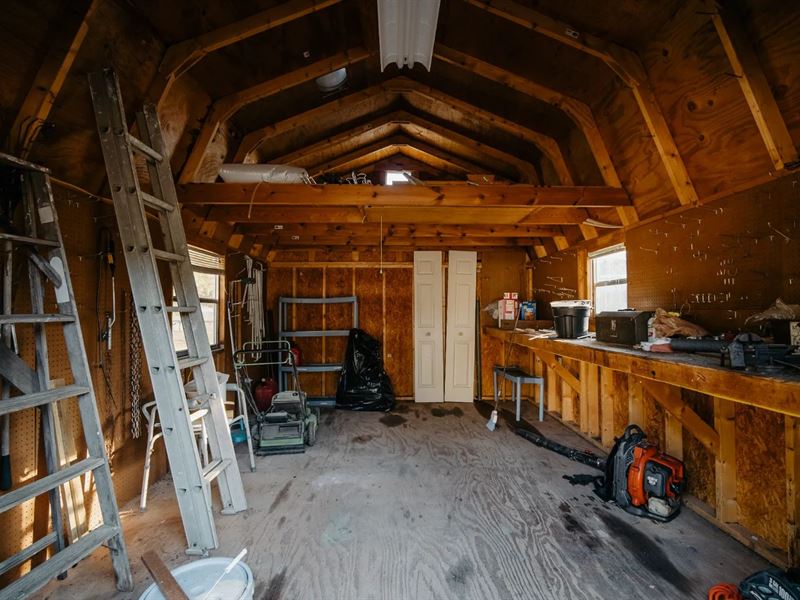 Lakefront Home in Rankin County, MS : Pelahatchie : Rankin County : Mississippi