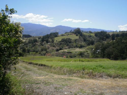 Rural Mountain & Volcano View Lots : Paraiso Orosi : Costa Rica