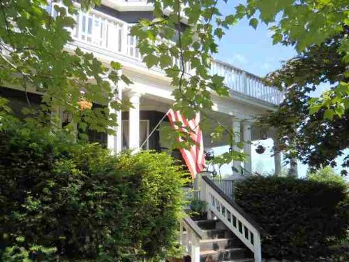 126 N. Main Avenue Mls 1067607 : Baraga : Baraga County : Michigan