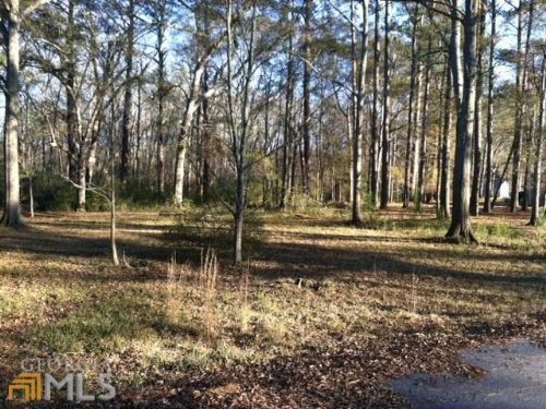 1.84 Acres in Lake Capri Community : Conyers : Rockdale County : Georgia