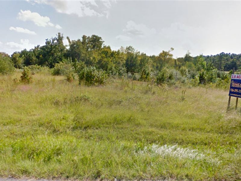 2.8 Ac- Fm 1097 : Willis : Montgomery County : Texas