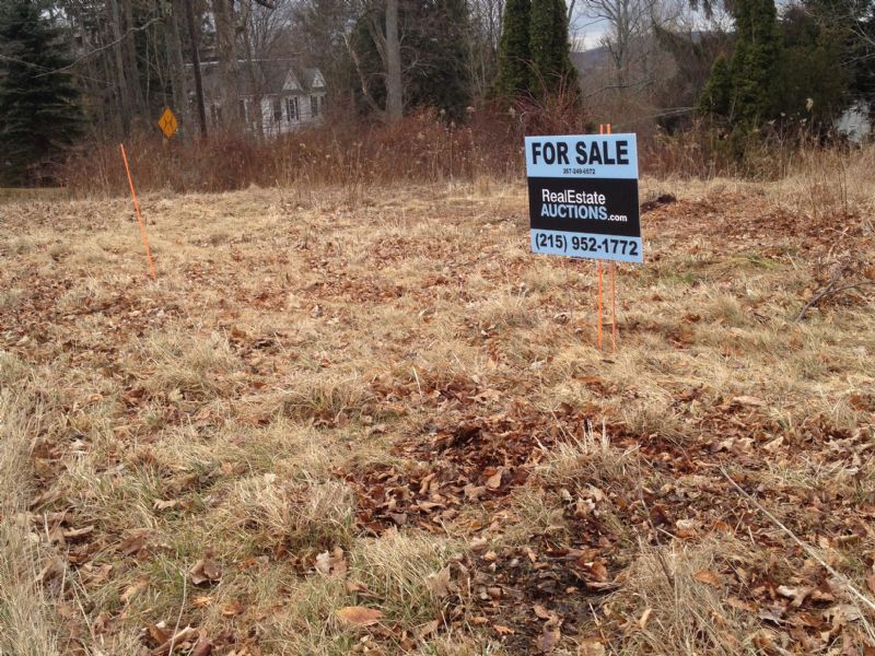 Private Cul-de-sac Residential Lot : Waverly : Lackawanna County : Pennsylvania