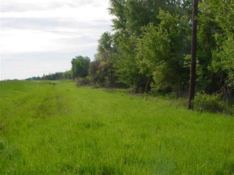 3+ Acres 27996 : Paris : Lamar County : Texas