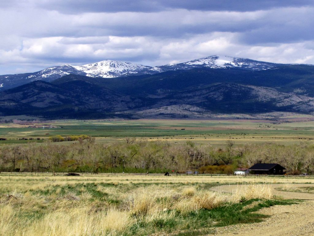 5 Acres with Power Owner Financing : Boulder : Jefferson County : Montana