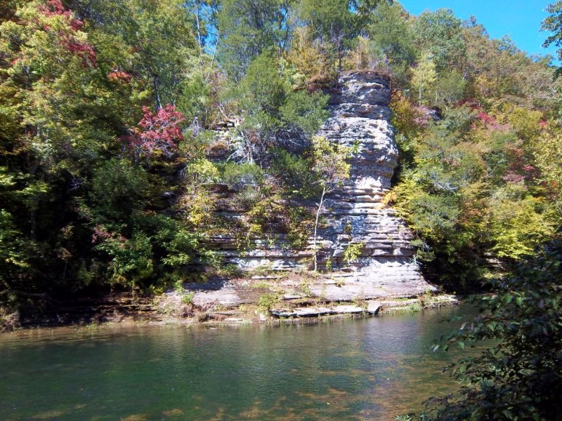 Beautiful Buffalo River Frontage Lot for Sale in Hohenwald, Lewis