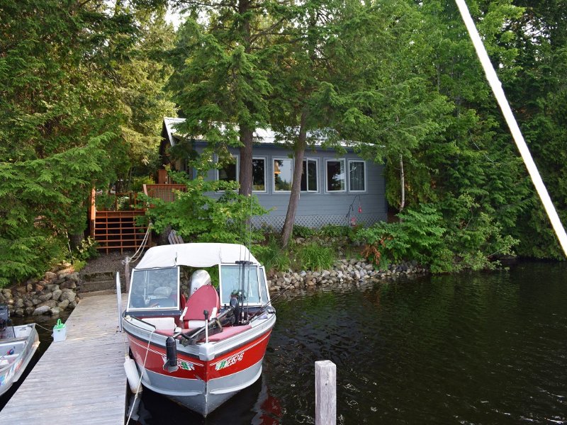 Parker's Cove On Bottle Lake : Lakeville : Penobscot County : Maine