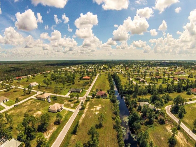 cape coral canal homes for sale