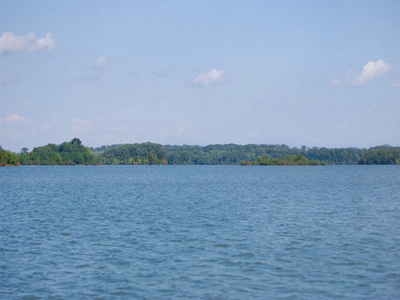 All Dockable All Lakefront : Kingston : Roane County : Tennessee
