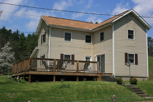 9.89 Acres : Marlinton : Pocahontas County : West Virginia